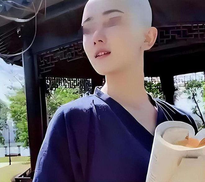 被捕：精通“胡媚术”九名男徒弟揭露其罪行爱游戏app网站手机版安徽美女道士胡千慧(图9)