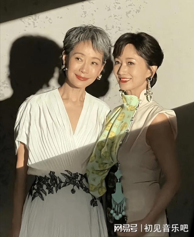 许仙30年后撒糖竟藏惊天秘密爱游戏入口神仙售后！白娘子(图3)